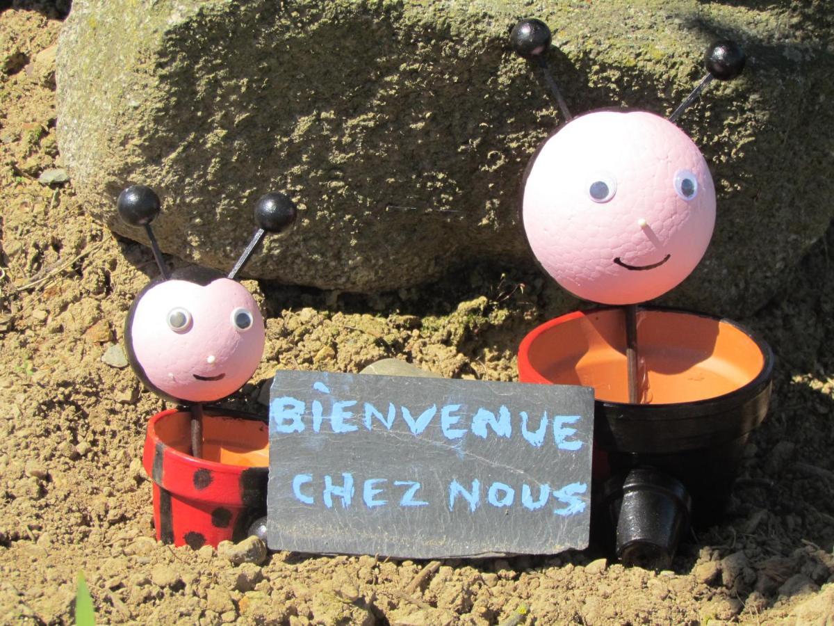 Gite La Petite Maison Montournais 外观 照片