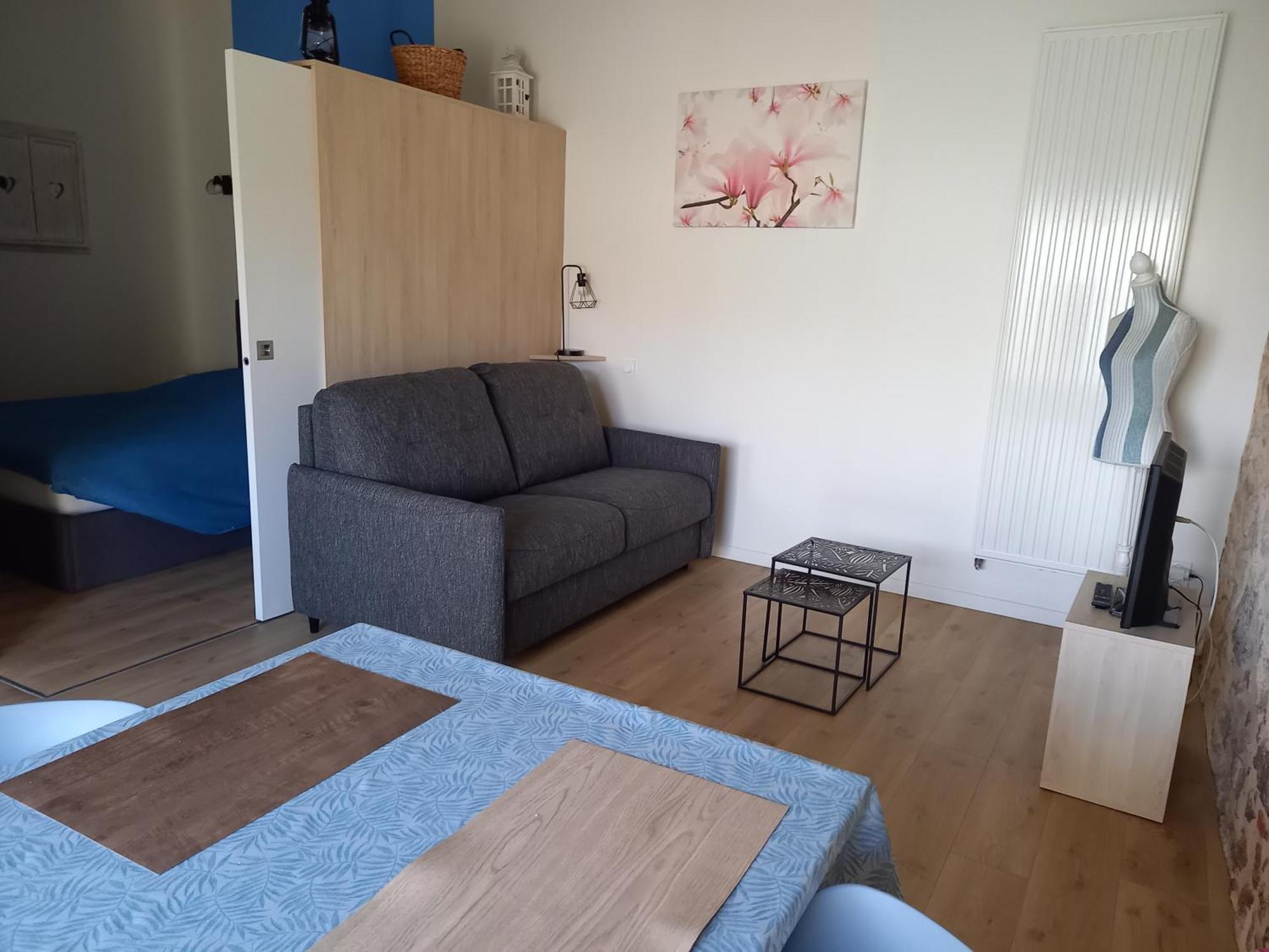 Gite La Petite Maison Montournais 外观 照片