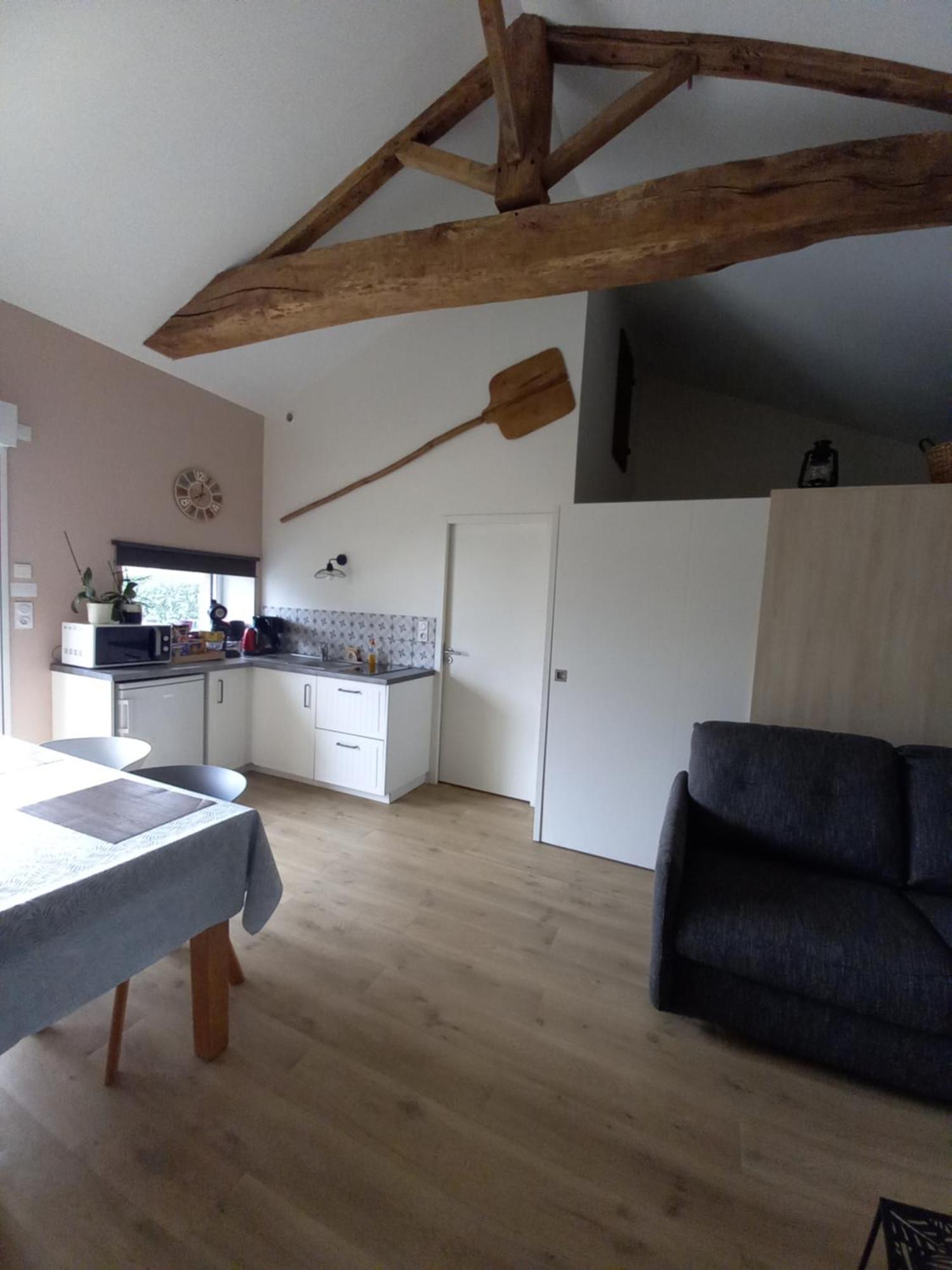 Gite La Petite Maison Montournais 外观 照片